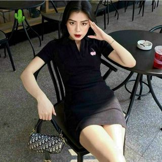 ĐẦM NỮ BODY CỔ TRỤ THÊU CHERRY - AUSA HOUSE