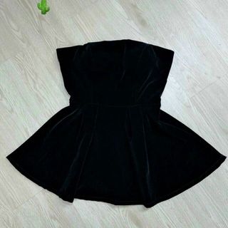 ÁO NỮ NHUNG QUÂY XÒE VẢI NHUNG - AUSA HOUSE