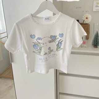 ÁO THUN NỮ CROPTOP CỔ TRÒN TAY NGẮN BLUE TULIPS - AUSA HOUSE