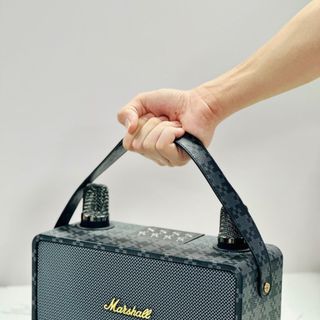 Loa Marshall M28 - Loa hát kèm Mic không dây - Sỉ Buôn Loa, phụ kiện điện thoại , thiết bị âm thanh