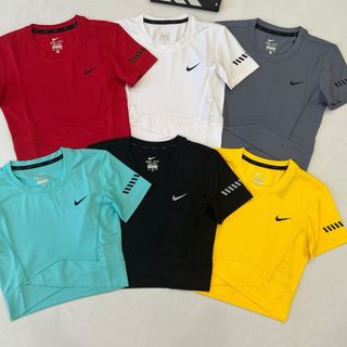 Crop top nữ chéo eo vải lỗ kim 53k Chất vải mịn mát Phom chất chuẩn đẹp Size m.l.xl.xxl Ri 2222 Tách nửa ri được