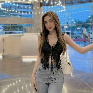 ÁO NỮ PHỐI REN CÁNH BƯỚM - AUSA HOUSE