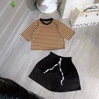 SET ĐỒ NỮ KẺ SỌC NGANG PHỐI QUẦN SHORT THUN GÂN - AUSA HOUSE