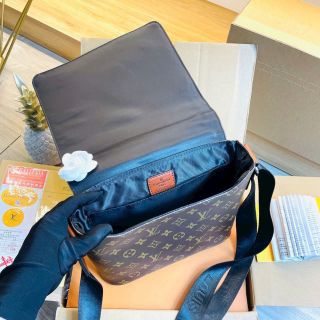 Túi xách quảng châu Messenger Full 2 Box - 02B3973 (Chuyên sỉ túi xách sll, balo, ví, thắt lưng, túi Laptop)