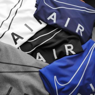 Tshirt Nik2e thun poly 4c xịn. 85k Vải hãng đẹp mịn mát, trơn láng, co giãn 4 chiều thoải mái. Size : m l xl 2xl Ri 2222 Tách nửa ri được