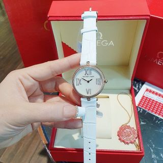 ĐỒNG HỒ NỮ VAN CLEEF CAO CẤP SALE