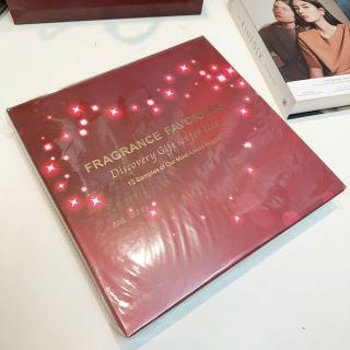 Túi xách quảng châu Nước Hoa 12in1 Fullbox - 09B4587 (Chuyên sỉ túi xách sll, balo, ví, thắt lưng, túi Laptop)