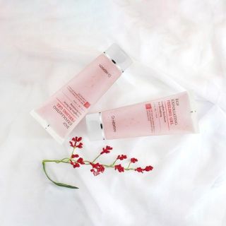 Dr. HEDISON EGF Exfoliating Peeling Gel – Gel tẩy tế bào chết vật lý