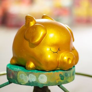 Lợn Thạch Cao - Heo Thạch Cao Tiết Kiệm - Cánh Tiên Vàng Đồng