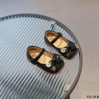 Giầy BB đen S21-25 R259.99 ri5