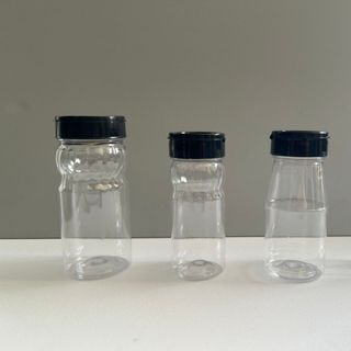 [4 mẫu] Hũ đựng gia vị , Lọ đựng tiêu, hộp đựng muối 50 gram  ,100gram , nhựa cao cấp tiện lợi, hủ rắc gia vị, hủ đựng thức ăn cá