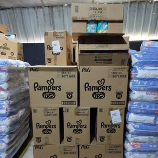 Tã/Bỉm Quần Pampers Nhật Thượng Hạng, size M62 (Hàng nội địa Nhật)