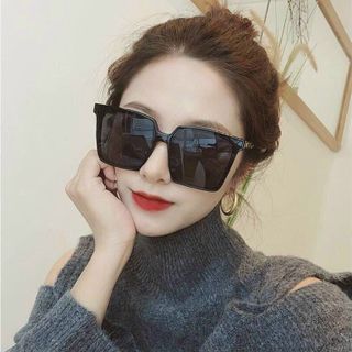 Mắt kính thời trang nam nữ, gọng vuông