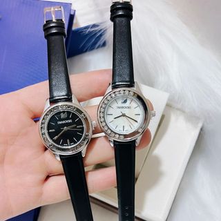 Đồng hồ da mới viền đá