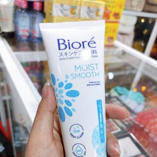 Sữa Rửa Mặt Biore 100g-Hàng Công Ty