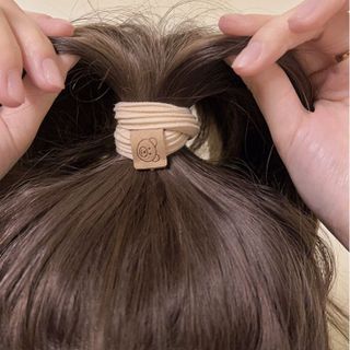 CỘT TÓC THUN GÂN TAG GẤU