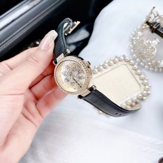ĐỒNG HỒ NỮ GU.ESS CHÍNH HÃNG 1