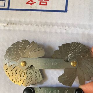 BỘ DƯỠNG ĐO REN HỆ MÉT VÀ HỆ INCH HOLEX 477000 M/G