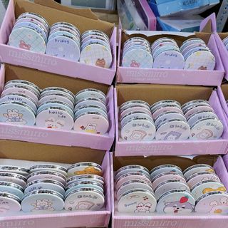 Gương soi cầm tay khô 2 mặt tròn vuông