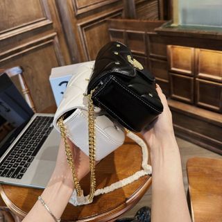 Túi xách quảng châu Đính Phụ Kiện - 01B5327 (Chuyên sỉ túi xách sll, balo, ví, thắt lưng, túi Laptop)