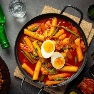 TƯƠNG ỚT GOCHUJANG HÀN QUỐC CJ THÙNG 16KG