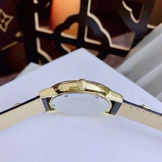 VÉACCE TRIBUTE WATCH