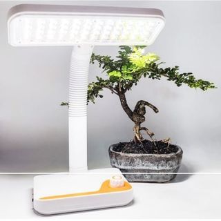 ĐÈN HỌC ĐỂ BÀN 48 LED PIN SẠC KY 6628