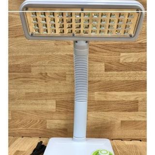 ĐÈN HỌC ĐỂ BÀN 48 LED PIN SẠC KY 6628
