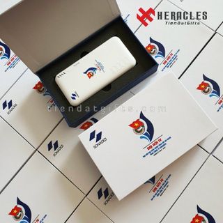 Pin sạc dự phòng in logo – Hoco J82 – 10.000mAh – Quà tặng đại hội, sự kiện doanh nghiệp giá sỉ giá sỉ