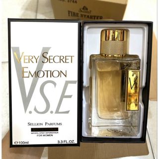 NƯỚC HOA NỮ V S E 100ML HỘP GỖ VÀNG NHƯ ẢNH THẬT HƯƠNG THÌ NỮ TÍNH