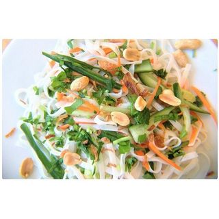 1KG Mỳ phở / Bánh phở khô (bánh đa) sợi dai mềm 100% từ gạo, không chất bảo quản