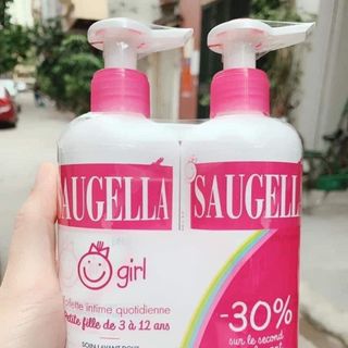 DUNG DỊCH VỆ SINH BÉ GÁI SAUGELLA 200ML