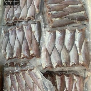 [ 18-20 con/kg ] Cá đù nguyên 1 nắng, vị lạt vừa ăn, không bị mặn