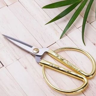 KÉO CẮT RỒNG PHƯỢNG CÁN VÀNG
