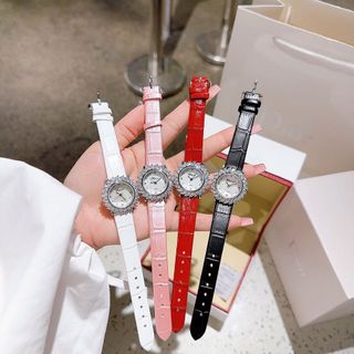 ĐỒNG HỒ NỮ TRUNG CẤP DA CHOPA HOA VIỀN ĐÁ 4