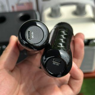Loa Bluetooth Mini YS-601, Công Suất 35W, Nhỏ Gọn, Âm Thanh Cực Hay, Bass Căng, Đi Kèm 2 Micro Karaoke Thay Đổi Giọng Nói, Bảo Hành 6 Tháng