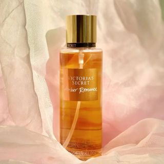 Xịt thơm toàn thân Body Mist Vic toria 250ml
