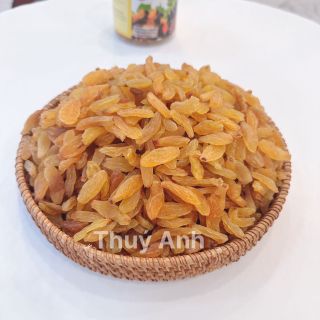 Nho vàng quả dài, loại 1 vị chua chua ngọt ngọt thực phẩm Thúy Anh
