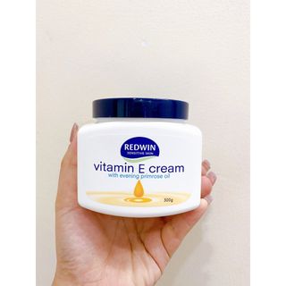 Kem dưỡng da mềm mịn redwin Vitamin E Cream 300g giá sỉ