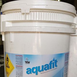 Aquafit - chlorin 70% - xử lý nước hồ bơi, nước thải, vệ sinh dụng cụ sản xuất.
