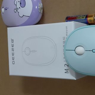 Chuột không dây GEEZER M2