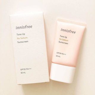 Kem chống nắng In nisfree mẫu mới ( Người sở hữu làn da thường )
