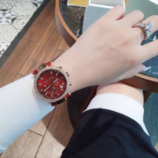 ĐỒNG HỒ NỮ DÂY DA CAO CẤP M.K SIZE 38 PARKE 1
