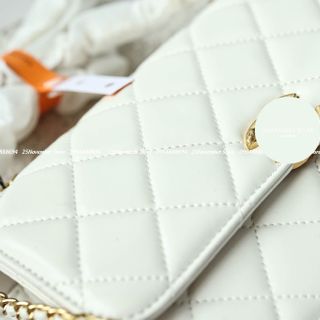 𝐓𝐮́𝐢 𝐱𝐚́𝐜𝐡 nữa cao cấp 𝐕𝐚𝐧𝐢𝐭𝐲 𝐓𝐨𝐩 𝐇𝐚𝐧𝐝𝐥𝐞 - Màu trắng
