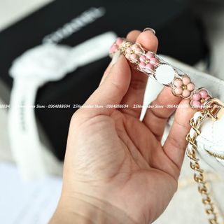 𝐓𝐮́𝐢 𝐱𝐚́𝐜𝐡 nữa cao cấp 𝐕𝐚𝐧𝐢𝐭𝐲 𝐓𝐨𝐩 𝐇𝐚𝐧𝐝𝐥𝐞 - Màu trắng