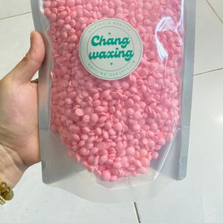 Sáp Wax Lông Sữa Dừa Hồng Cao Cấp, Siêu Bám Lông Chuyên Wax Nách, Bikini Tặng Kèm Que gỗ phết sáp -kl: 1kg