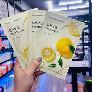 Mặt Nạ Inn isfree Squeeze Energy Mask 22mL