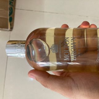 Sữa Tắm Molton Brown 300ml ( Sản Phẩm Chính Hãng )