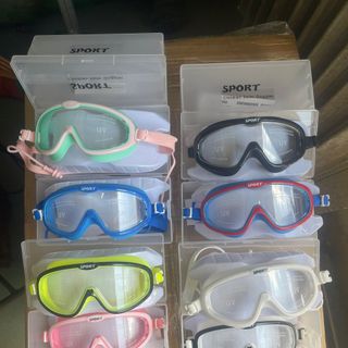 Kính bơi Sport khung lớn kèm nhét tai cho bé