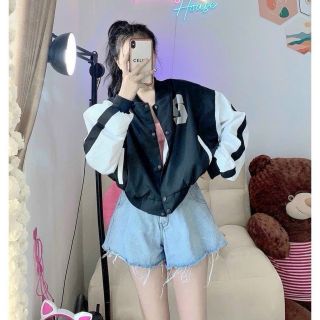 Áo khoác dù cánh dơi lửng.logo thêu B .dây rút.
